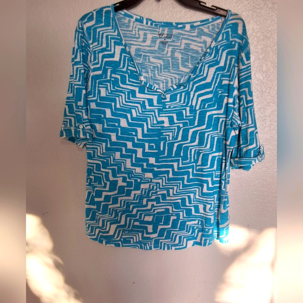 New Directions Blue and White Blouse Relaxed Fit 100% Cotton Size Medium